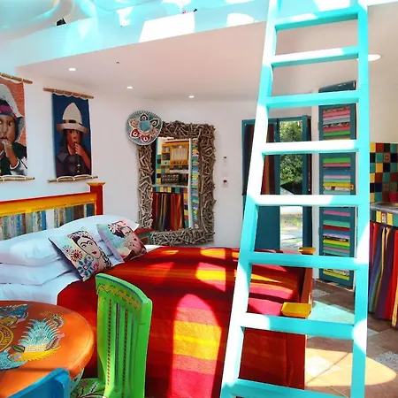 Euphoria Art Land - The Color House Дом отдыха *